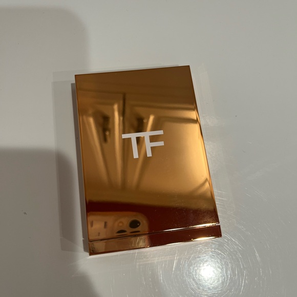 TOM FORD EYE COLOR QUAD 01 island‎ haze - Picture 4 of 9